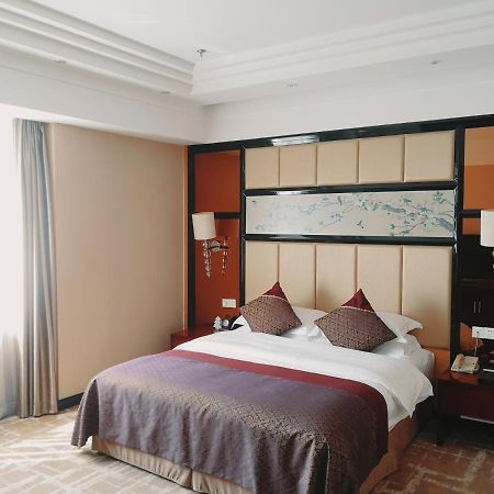 Jinling Jingyuan Plaza Hotel Nanjing  Bagian luar foto