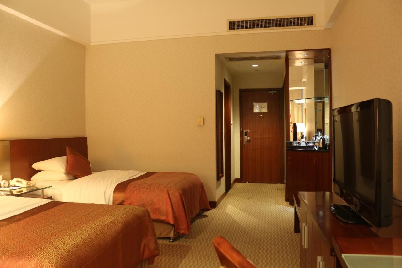 Jinling Jingyuan Plaza Hotel Nanjing  Bagian luar foto