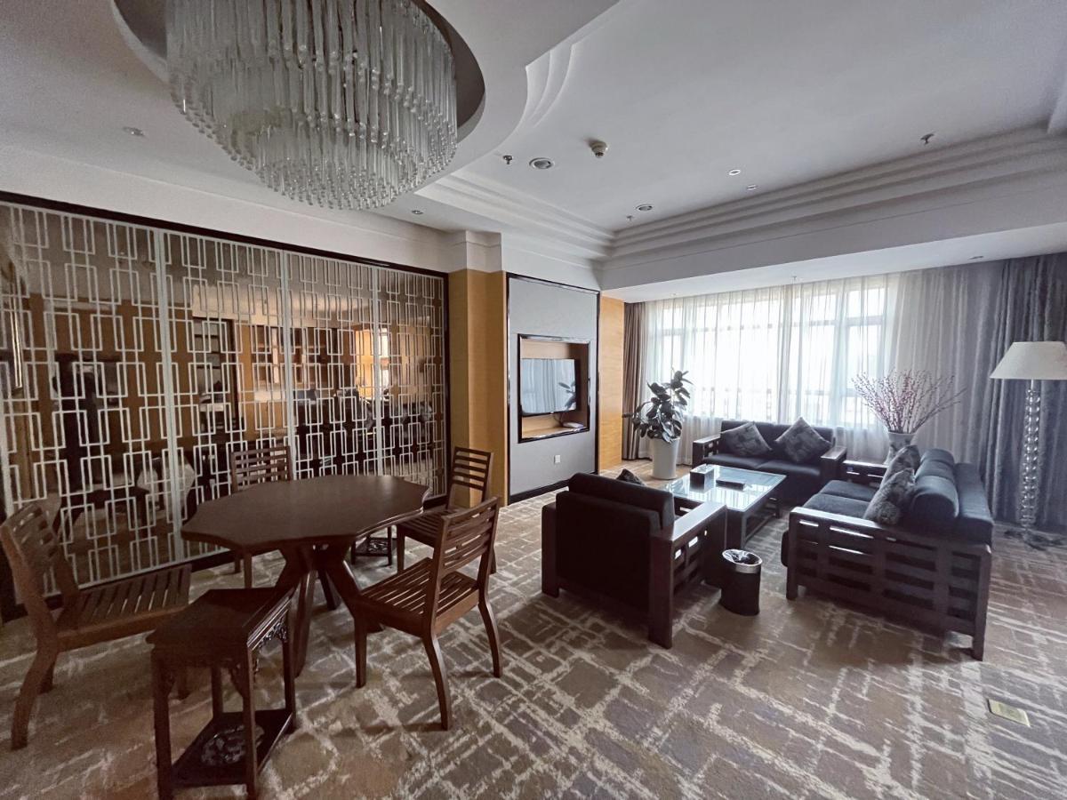 Jinling Jingyuan Plaza Hotel Nanjing  Bagian luar foto