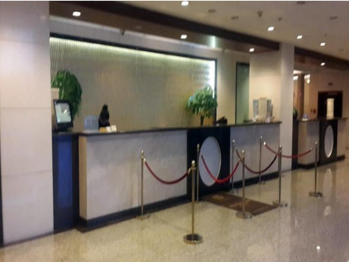 Jinling Jingyuan Plaza Hotel Nanjing  Bagian luar foto