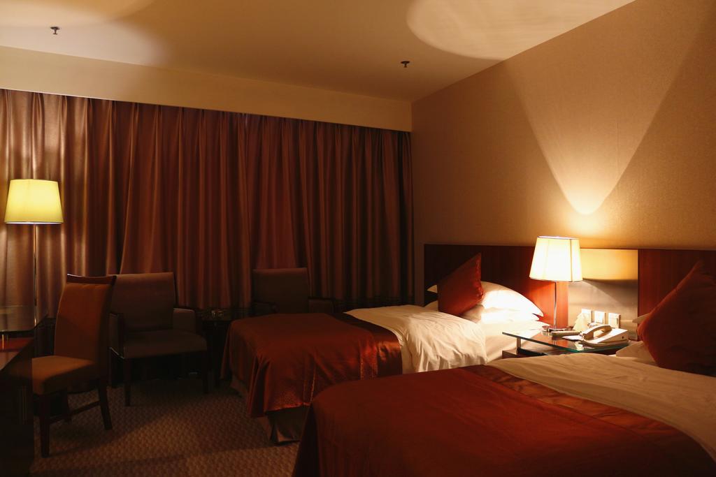 Jinling Jingyuan Plaza Hotel Nanjing  Bagian luar foto
