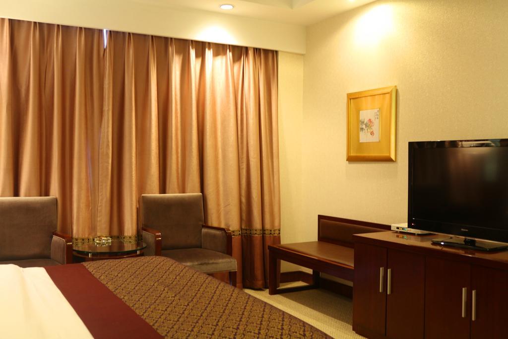 Jinling Jingyuan Plaza Hotel Nanjing  Bagian luar foto