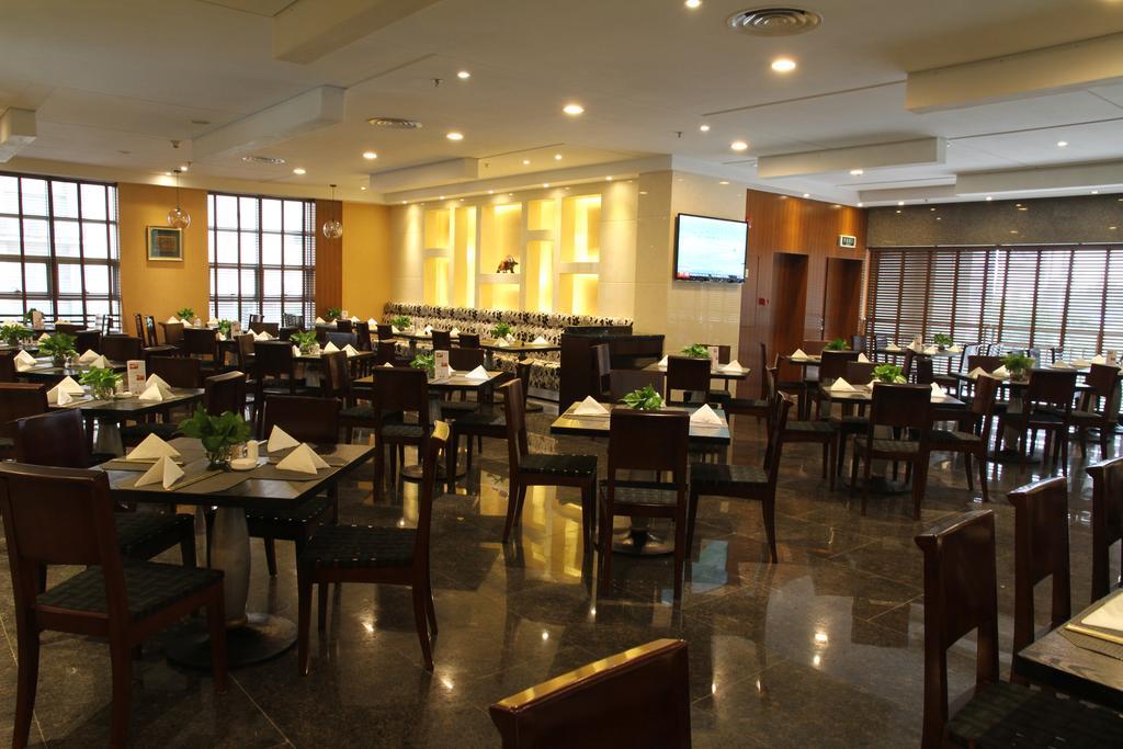 Jinling Jingyuan Plaza Hotel Nanjing  Bagian luar foto