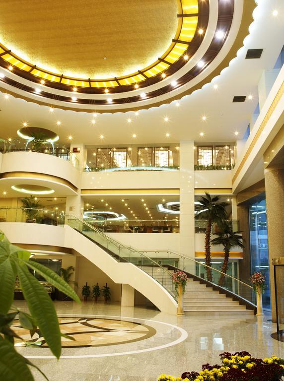 Jinling Jingyuan Plaza Hotel Nanjing  Bagian luar foto